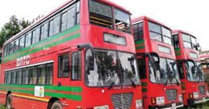 করপোরেশন, বাসগুলো, ক্ষোভ প্রকাশ, কলেজশিক্ষার্থী, যাতায়াতকারী, বাসগুলো