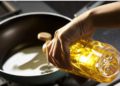 রান্নায় অতিরিক্ত তেল: শরীরের জন্য কতটা ঝুঁকিপূর্ণ?