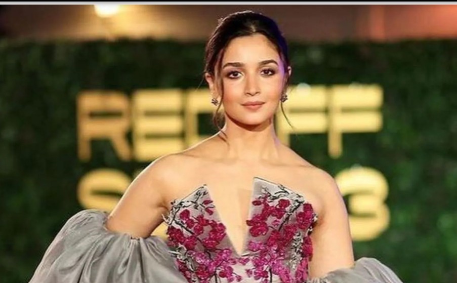 ফের মা হওয়ার গুঞ্জনে আলিয়া ভাট